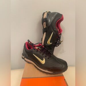 New Very Limited Nike Air Max 2003 ss black gold and red. Size 6y. With Box.